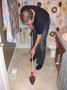 Rubbermaid Extendable Scrubber
