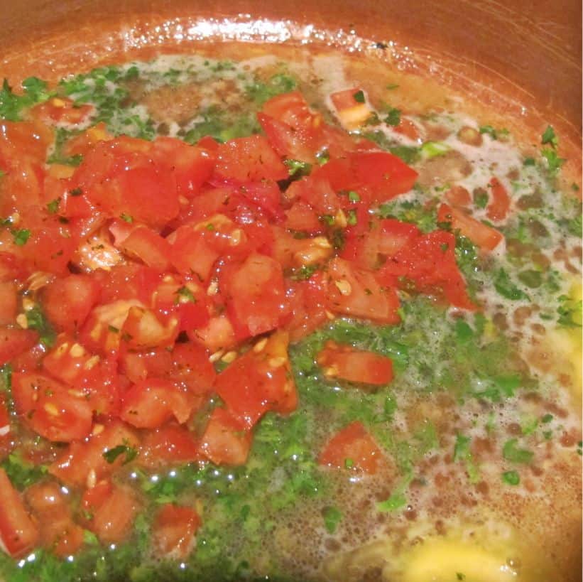 Mussels in White Wine Prep